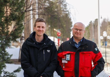 På bilden syns Martin Bengtsson, bygglovshandläggare och Tommy larsson, bygglovshandläggare. 